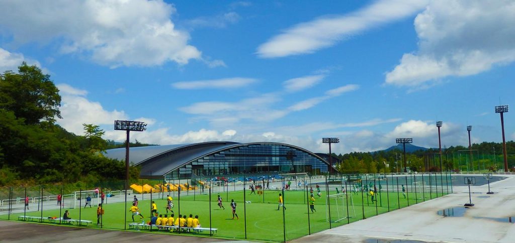ทีมฟุตบอล Karuizawa Cow FC จากเมืองคารุอิซาวะ ประเทศญี่ปุ่น